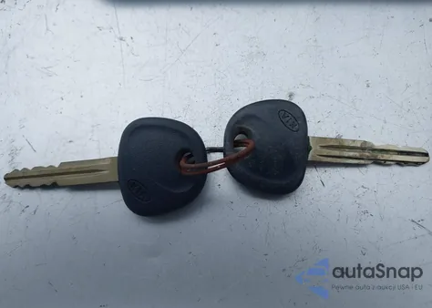 2011 Kia Soul из США, поврежденный, VIN KNDJT2A17B7218011